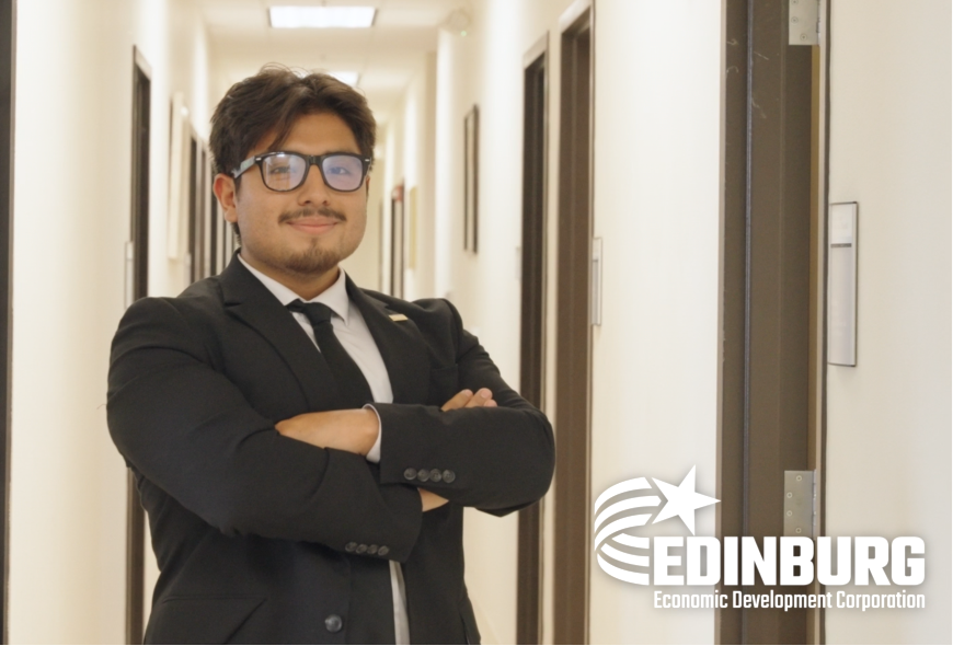 Moises Tadeus, a Bank on INT compliance analyst intern